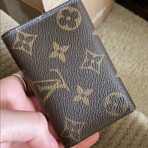 Louis vuitton 6 key ring holder